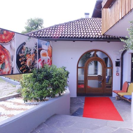 Zur Muehle Hotel Ora / Auer ภายนอก รูปภาพ