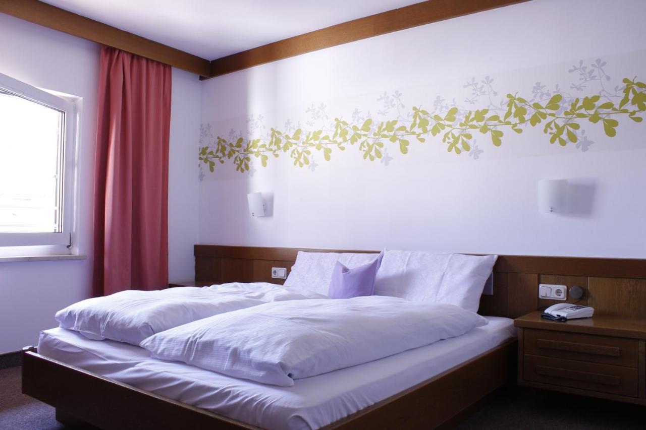 Zur Muehle Hotel Ora / Auer ภายนอก รูปภาพ